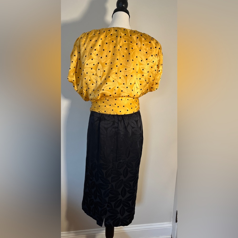 Saint Remei Silk Dress. Size 12. Yellow black. Matching jacket sold separately. - Picture 2 of 11